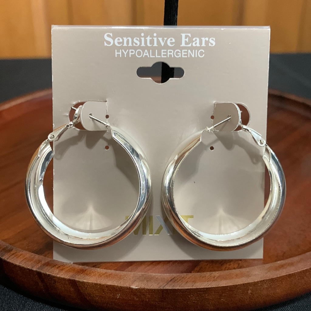 Nwt Mix It Silver Tone Hoop Earrings